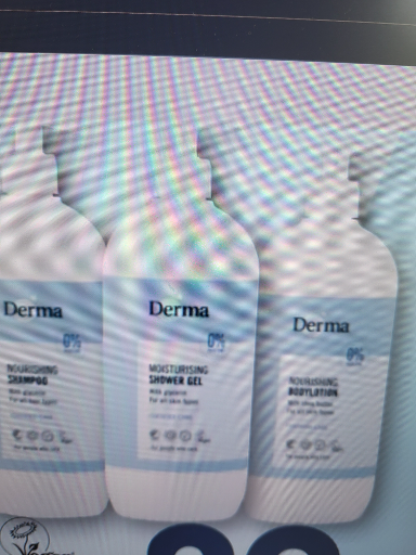 Derma Family Moisturising Shower Gel