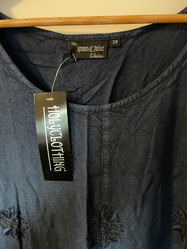 Romeo & Juliet Couture Women's Clothing