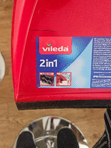 Vileda 2in1 Microfibre Mop and Bucket Set