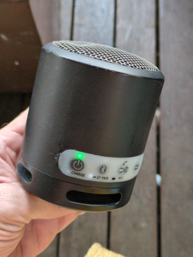 JBL Flip 6 Portable Bluetooth Speaker