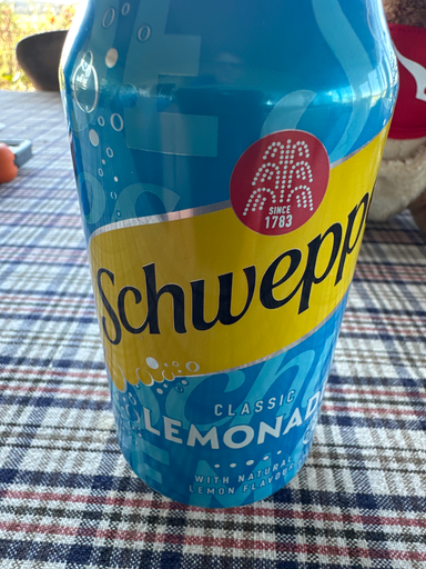 Schweppes Classic Lemonade