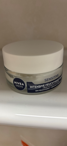 NIVEA MEN Intensive Feuchtigkeitscreme