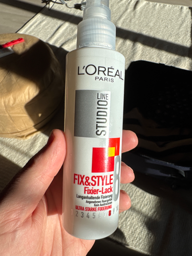 L'Oréal Paris Studio Line Fix & Style Fixing Spray - Ultra Strong