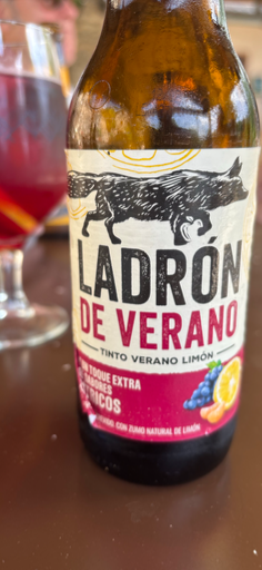 Ladrón de Verano Tinto