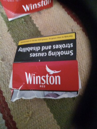 Winston Red cigarette pack