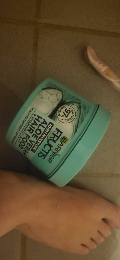Garnier Fructis Hair Food Nourishing Banana 3-in-1 Mask