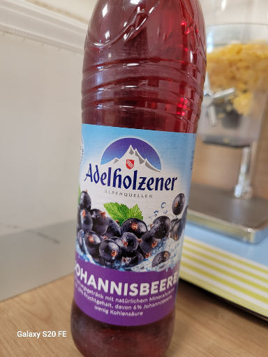 Adelholzener Johannisbeere