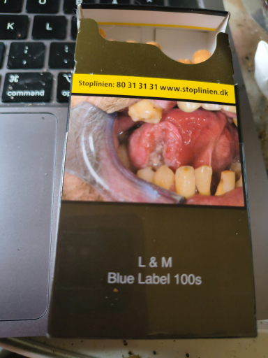 L & M Blue Label 100s