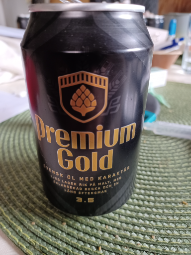 Camel Premium Gold Beer