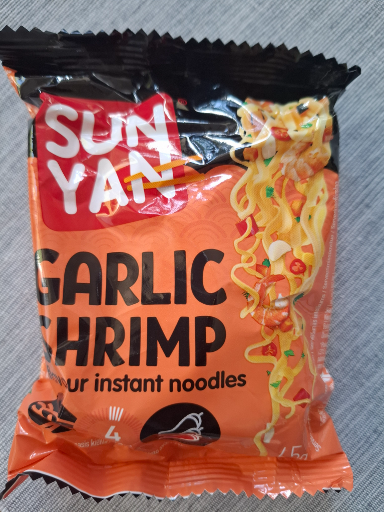 Sun Yan Garlic Shrimp Flavour Instant Noodles