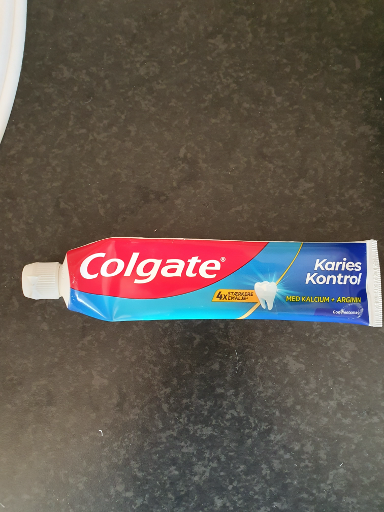 Colgate Karies Kontrol tandpasta