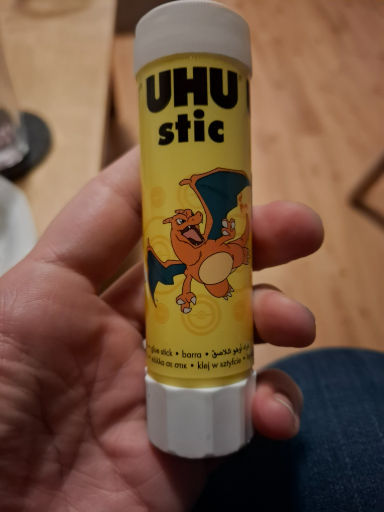 UHU stic Permanent Glue Stick