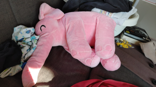 Plüsch-Elefant