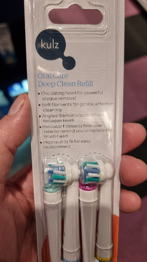 Oral-B iO Ultimate Clean Replacement Brush Heads