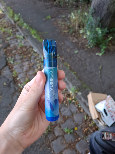 Vuse Go disposable e-cigarette