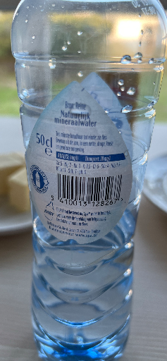 Brunnen Mineralwasser Naturelle