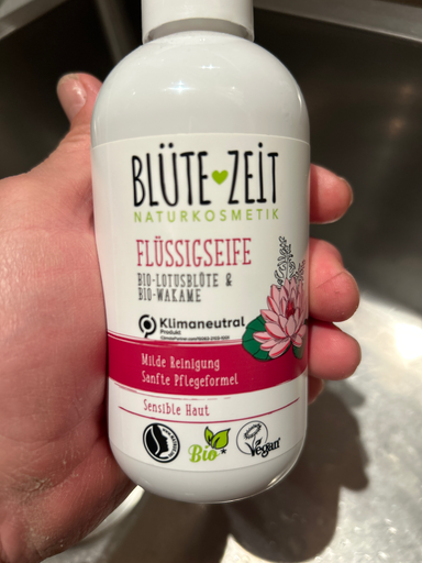 BLÜTE-ZEIT Flüssigseife Bio-Salbei & Bio-Thymian 300 ml