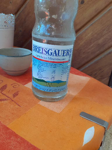 Breisgauer Medium Mineral Water