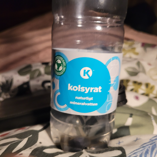 Vytautas kolsyrat naturligt mineralvatten