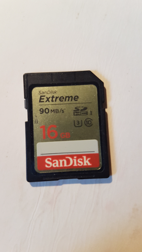 SanDisk Extreme 16GB