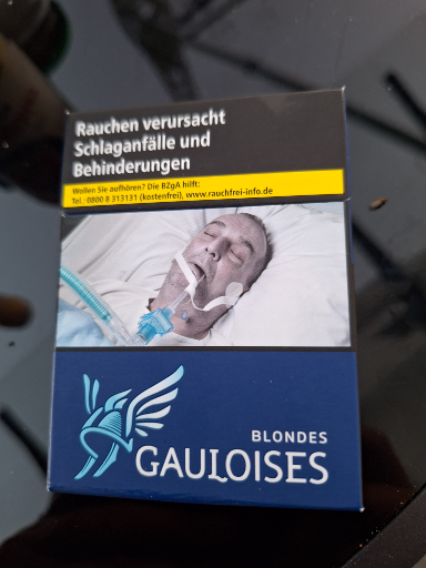 Gauloises Blondes