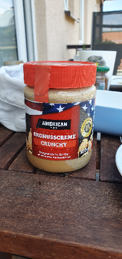 American Erdnusscreme Crunchy
