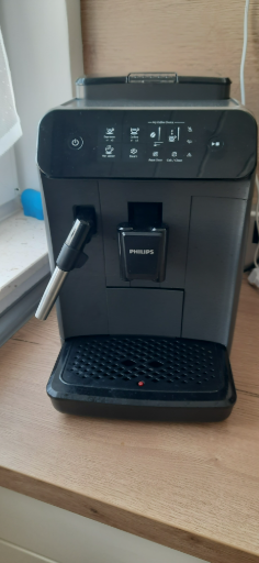 Philips 5500 Series Fully Automatic Espresso Machine - LatteGo