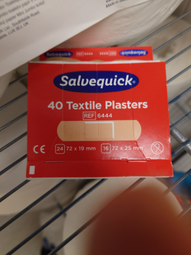 Salvequick Textile Plasters