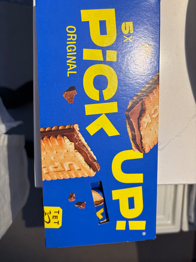PiCK UP! Choco & Milk Chocolate Biscuit Bars