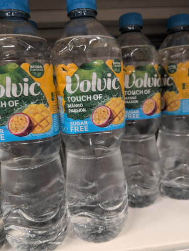 Volvic Touch of Mango Passion