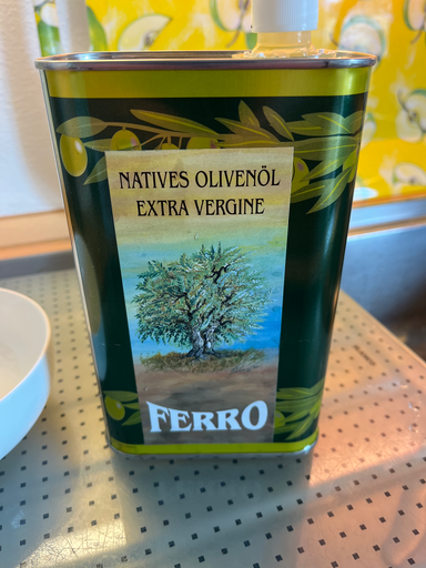 FERRO Natives Olivenöl Extra Vergine 0,5 Liter Glasflasche