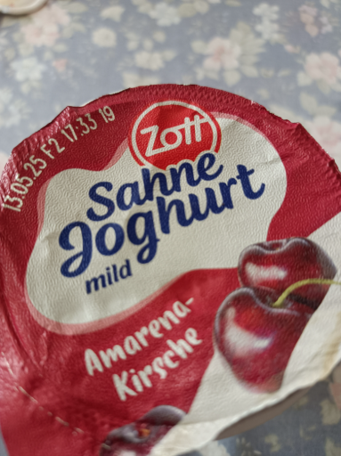 Zott Sahnejoghurt Amarena-Kirsch 150g