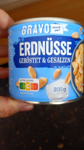 BRAVO Erdnüsse geröstet und gesalzen