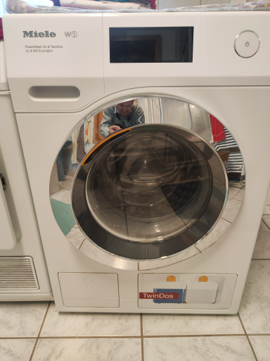 Miele W1 PowerWash 2.0 TwinDos Washing Machine