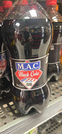 M.A.C Black Cola