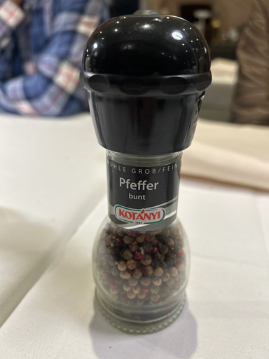 Pfeffer bunt
