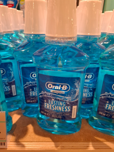 Oral-B Complete Mouthwash
