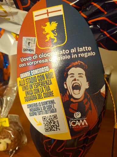 Uovo di cioccolato al latte