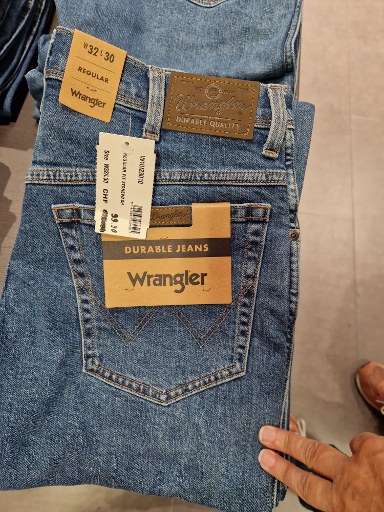 Wrangler Durable Jeans
