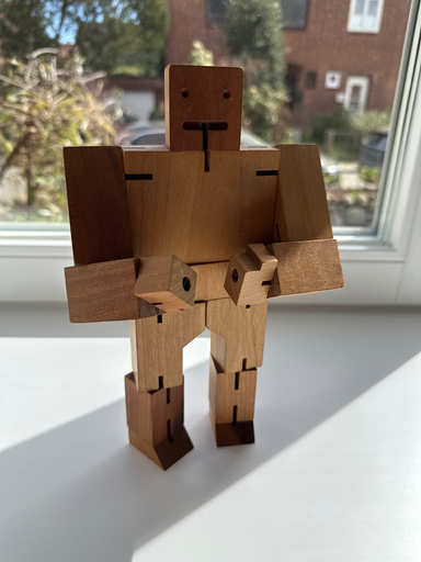 Cubebot von Areaware