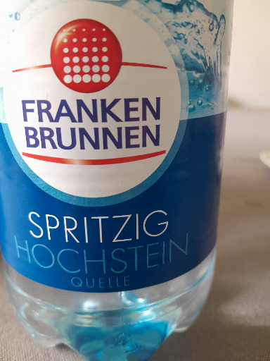 Franken Brunnen Spritzig Hochstein