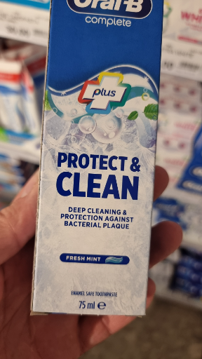Oral-B Complete Toothpaste