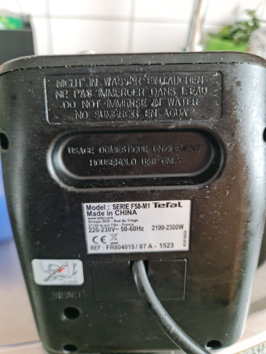 Tefal Ultimate EZ Clean Deep Fryer Serie F58-M1