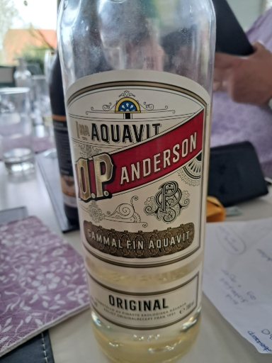 O.P. Anderson Gammal Fin Aquavit