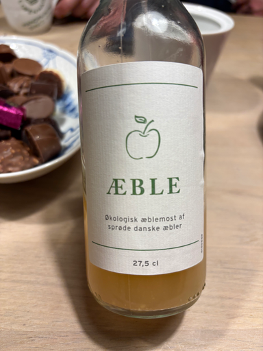 ÆBLE
