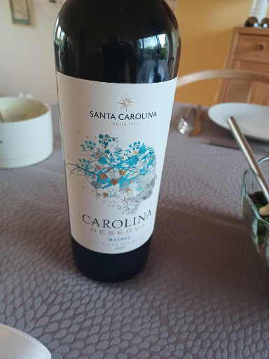 Santa Carolina Malbec wine
