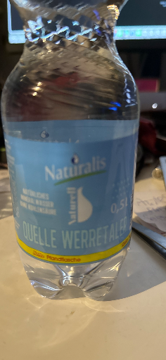 Naturalis Mineralwasser