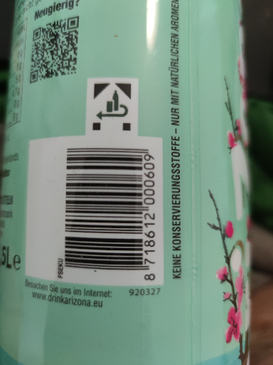 AriZona Lemonade Juice Cocktail