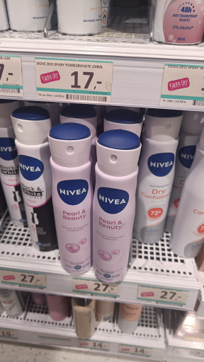 NIVEA Pearl & Beauty