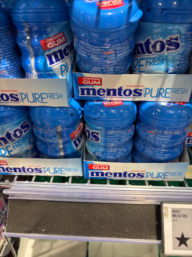 Mentos Pure Fresh Chewing Gum